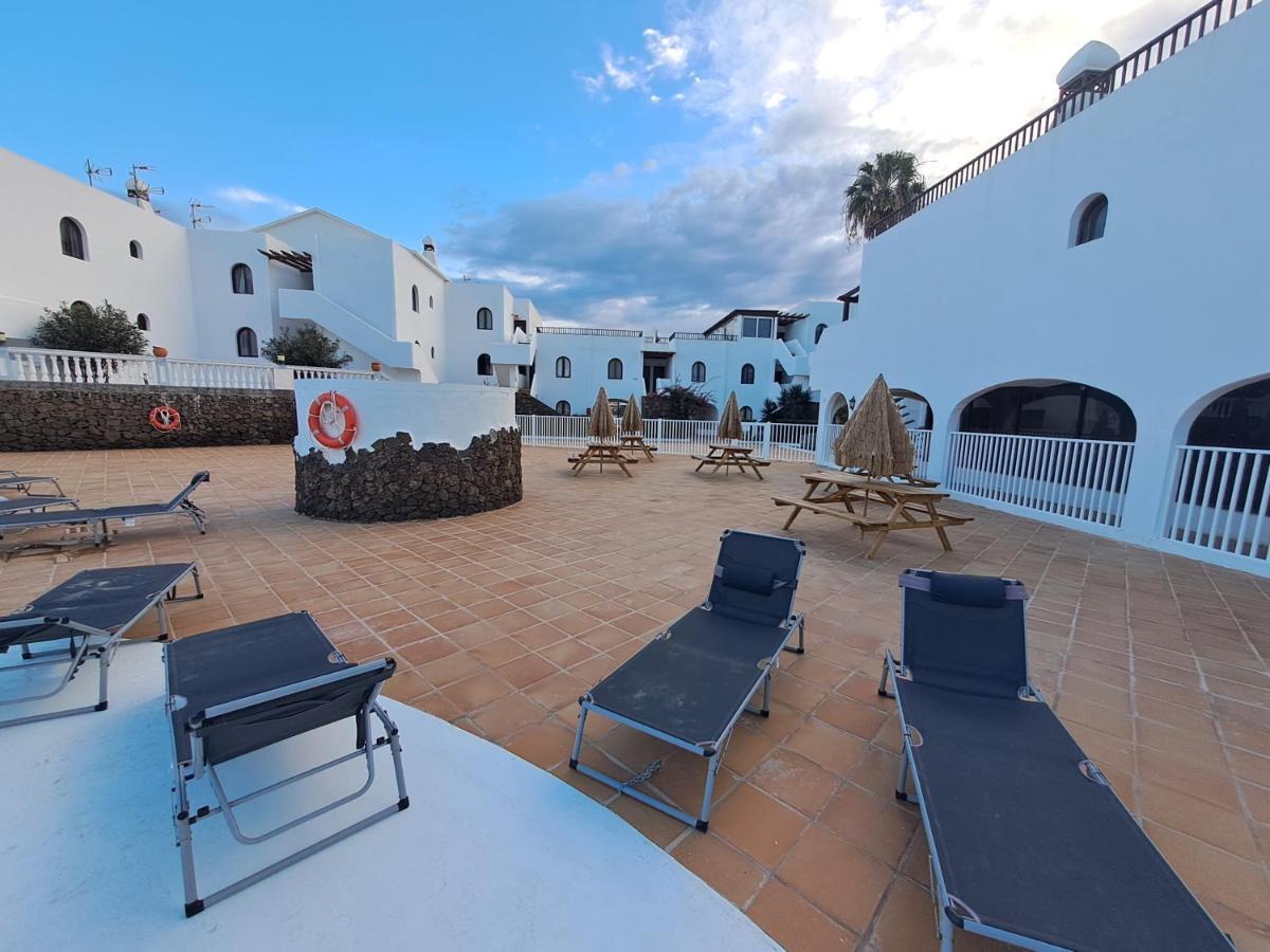 Comfortable Cleo Apartment With Large Terrace Costa Teguise Exteriör bild