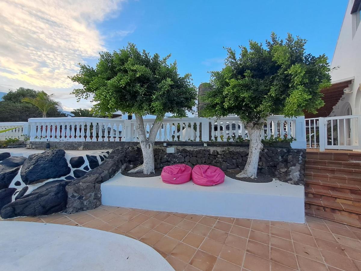Comfortable Cleo Apartment With Large Terrace Costa Teguise Exteriör bild